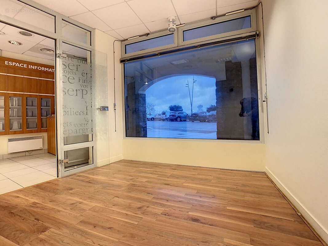 Commerce à SAINT-QUAY-PORTRIEUX