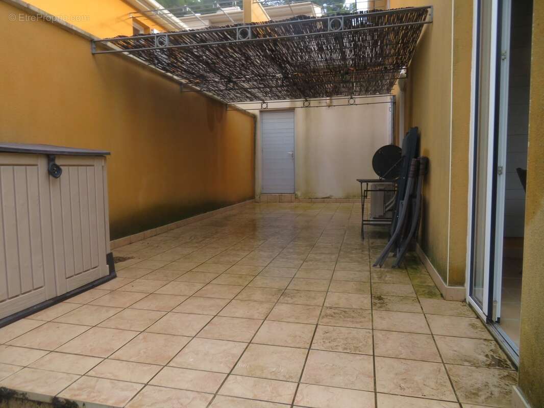Belle MAISON sur 2 niveaux de 95 m3 à vendre centre ville de DIGNE LES BAINS (04) - photo 22