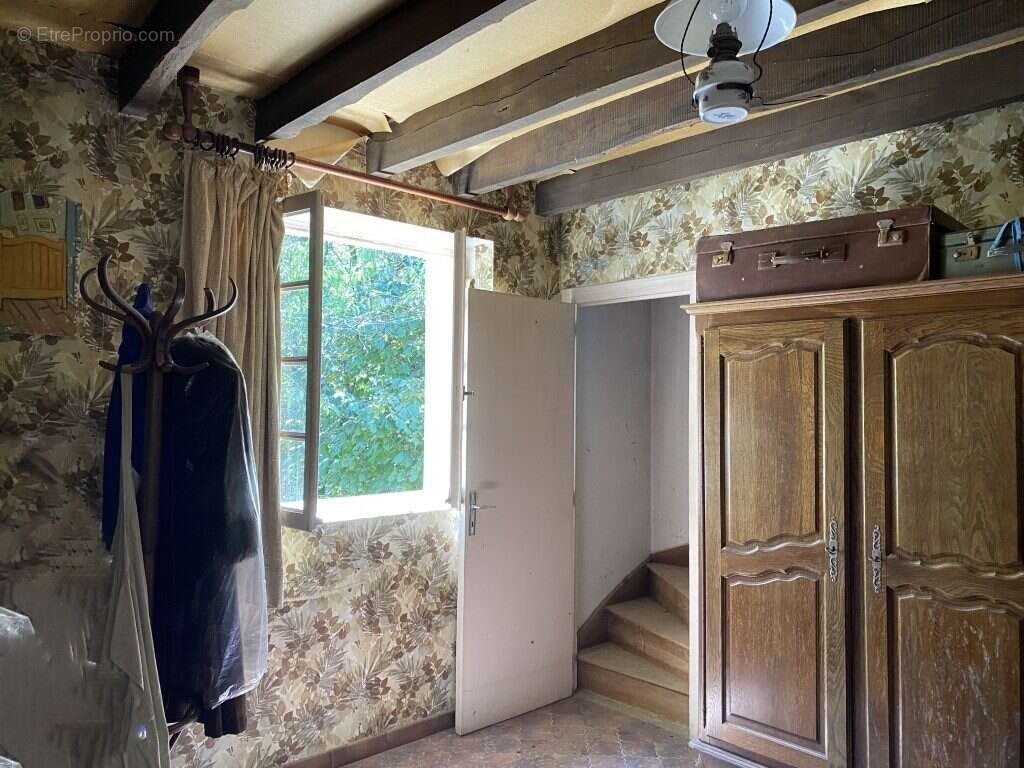Maison 40 m² à Saint-Gilles-Les-Forets  - photo 9