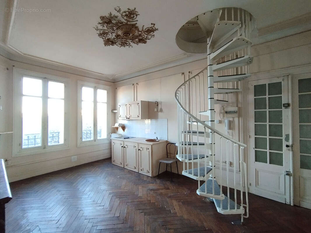 Appartement à COGNAC