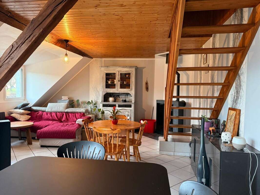 Photo 3 - Appartement à PENNESIERES