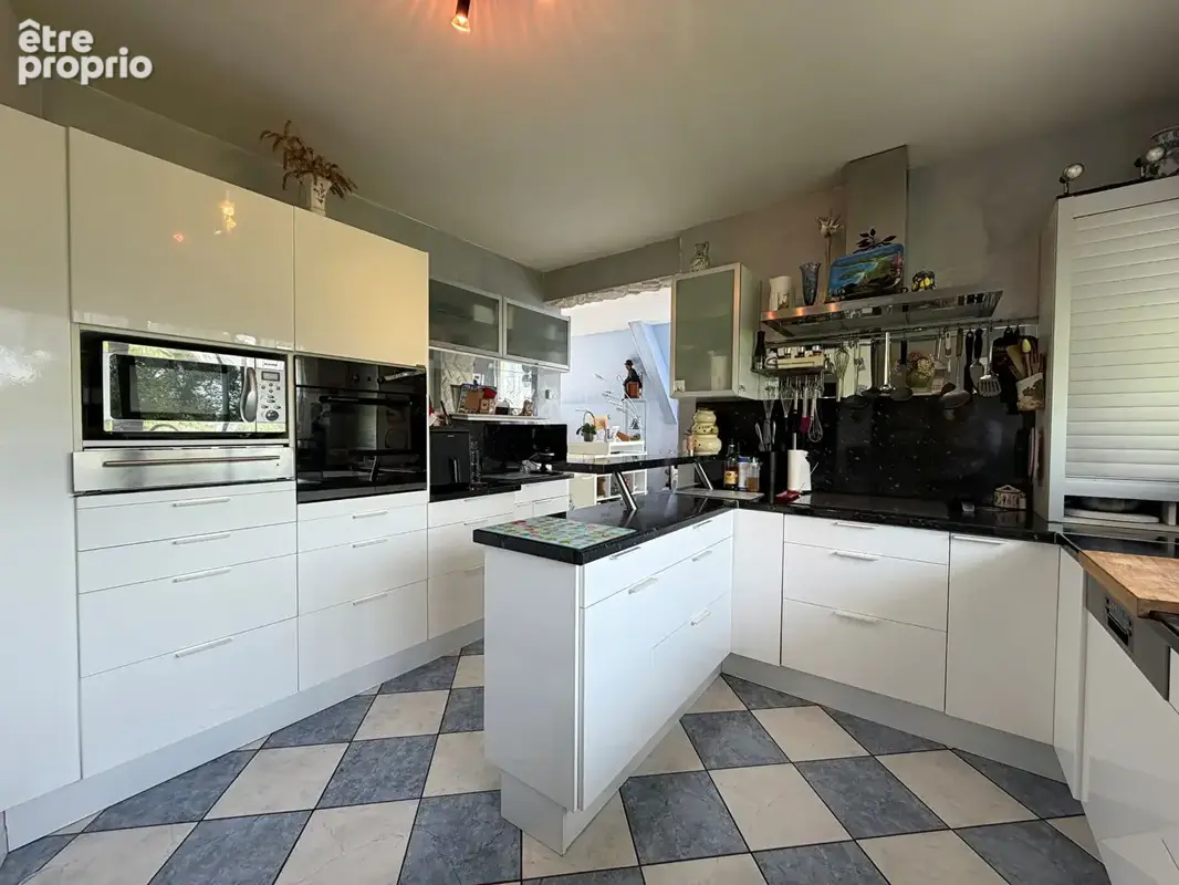 Maison d'architecte 170 m²  4 Chambres avec 2 suites parentales dont 1 de plain pied - photo 8