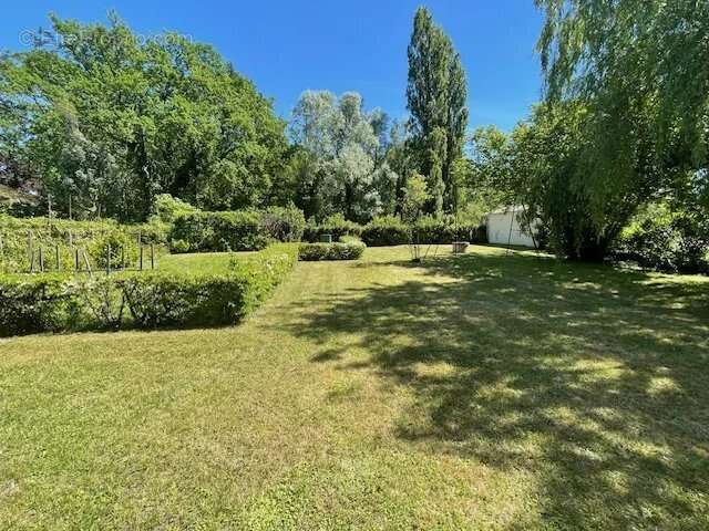 Maison à LE HAILLAN