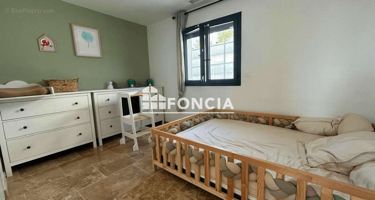 Villa contemporaine avec vue sur étang de Bages - photo 7