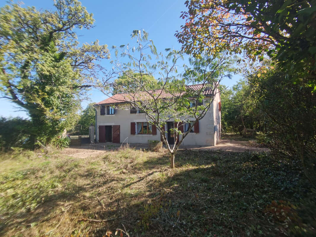 Maison à SAINT-CLAUD