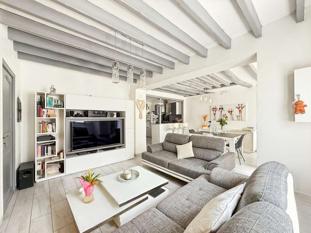 Maison à FONTENAY-TRESIGNY