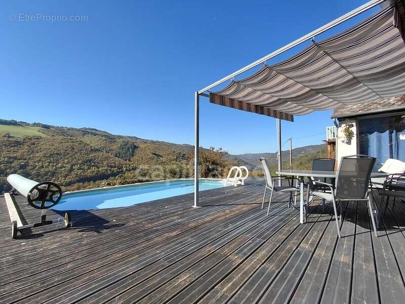 Maison à VIEILLEVIE