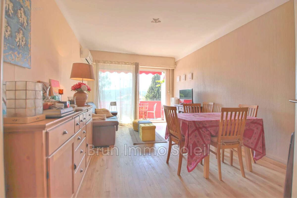 Appartement à CAGNES-SUR-MER