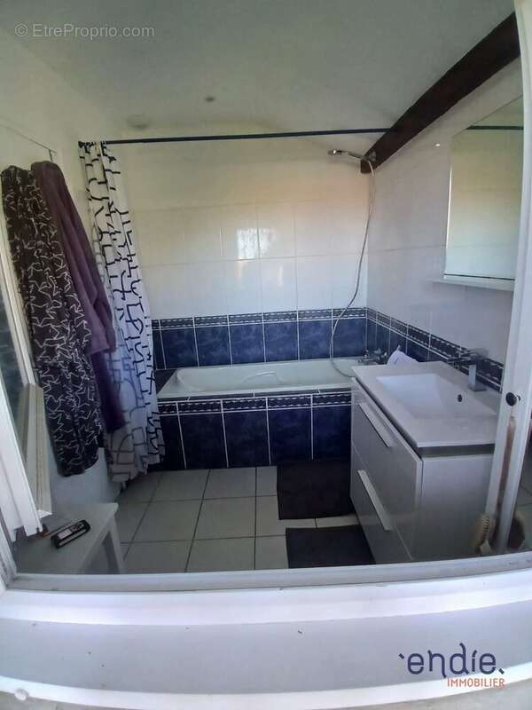 Maison à BONNEGARDE