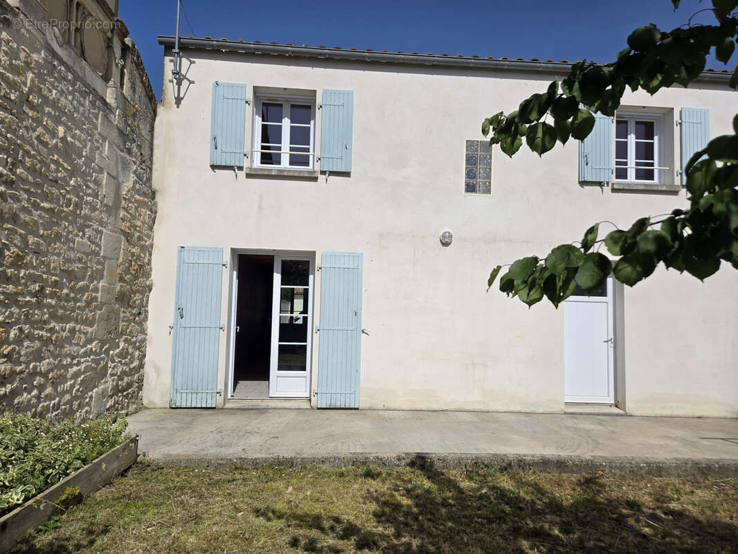 Maison à ROCHEFORT