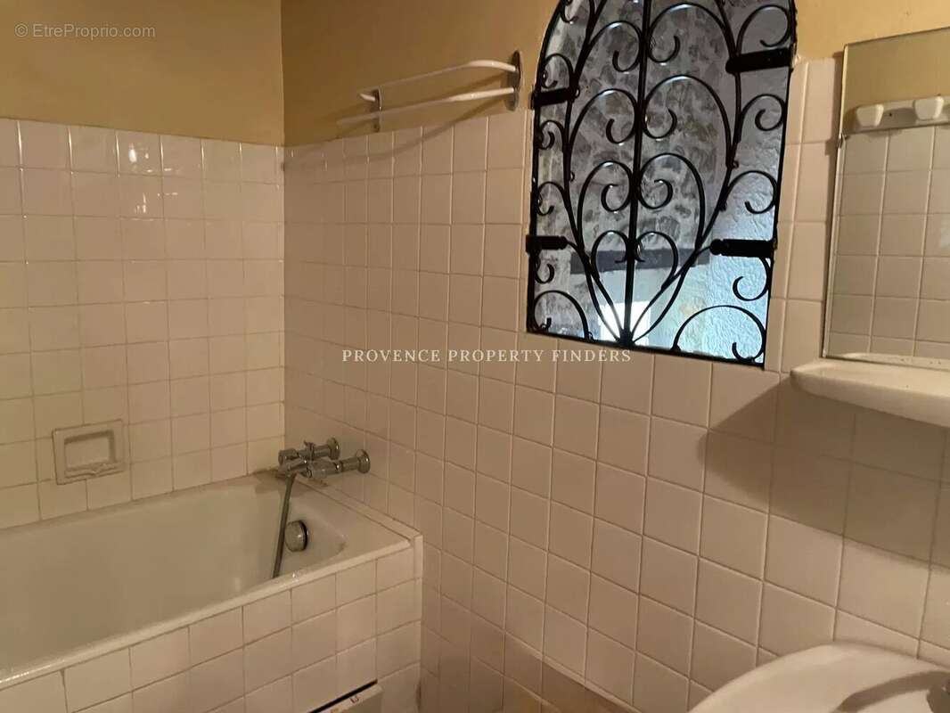 Maison à MOISSAC-BELLEVUE