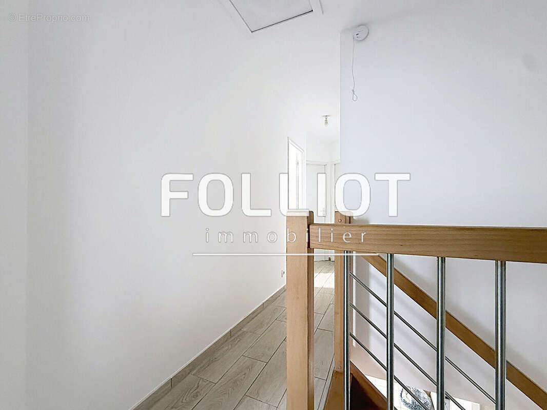 A vendre Maison 7 pièces à vendre à Saint Pair sur Mer - Réf. 12511AH - photo 10