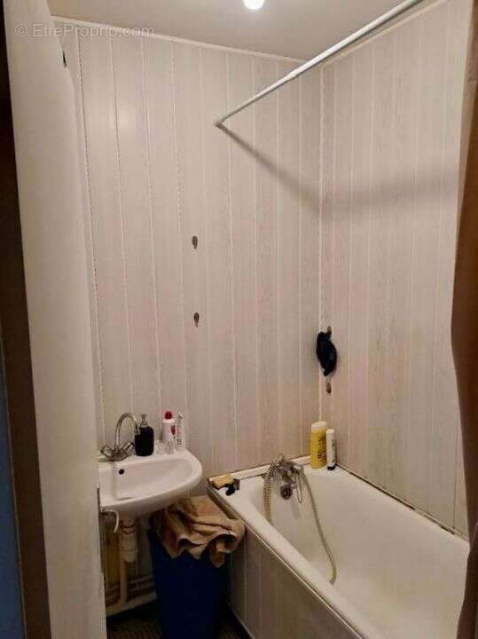 Appartement à HEROUVILLE-SAINT-CLAIR