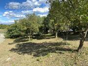 Terrain à SAINT-SERNIN