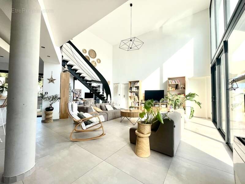 Maison à AIGUES-MORTES