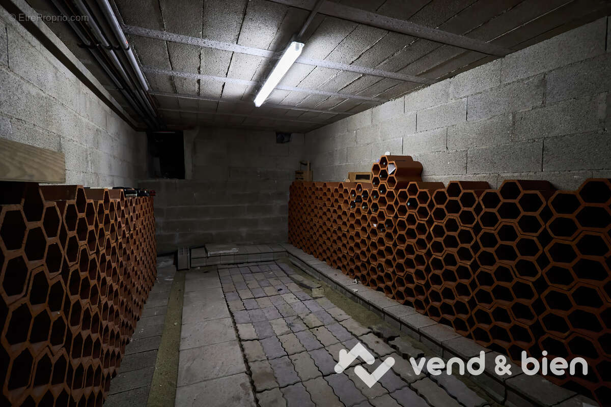 Maison T7 jardin, garage , cave - photo 19