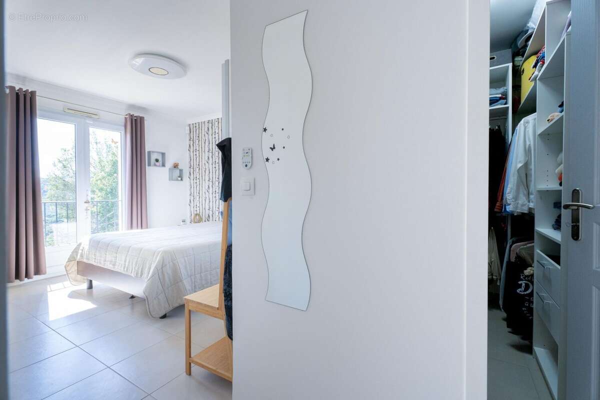 Maison à COLLOBRIERES