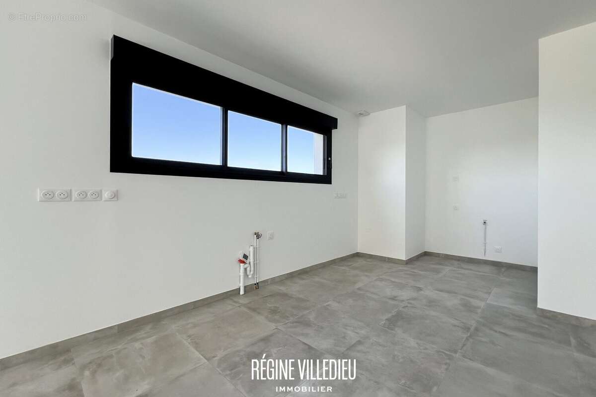 Maison à TOURLAVILLE