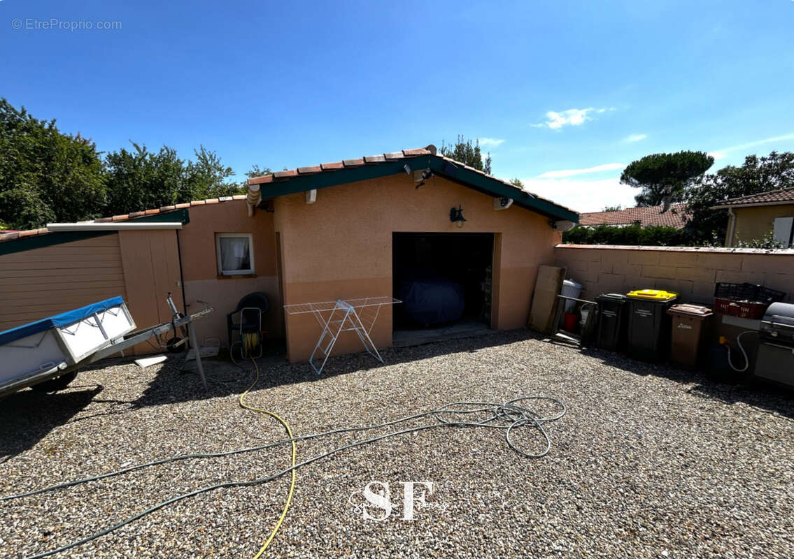 Boé Maison de plain-pied 5 pièces   135 m2 - photo 4
