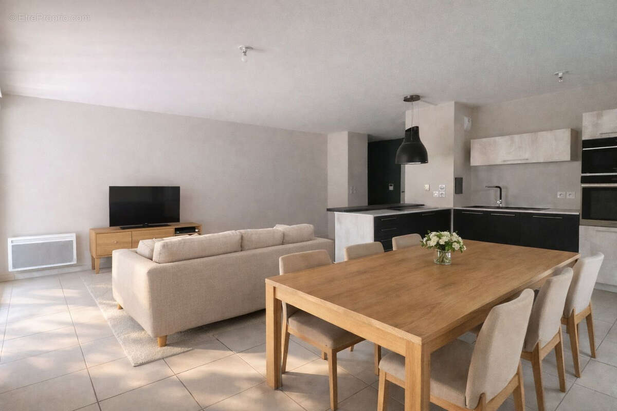 Appartement à MARSEILLE-9E