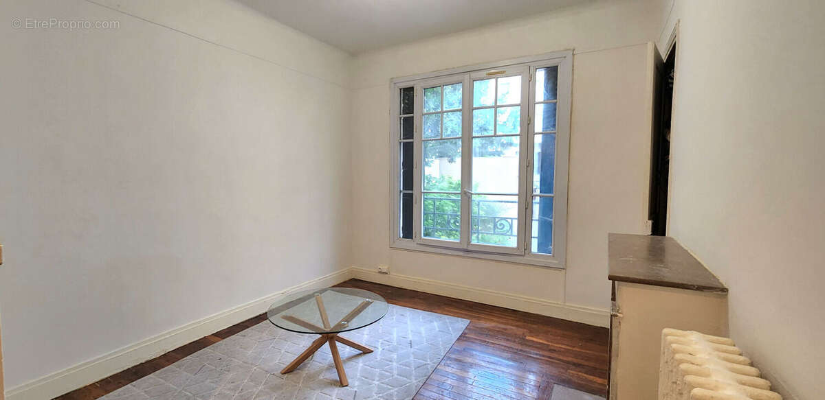Appartement à ENGHIEN-LES-BAINS