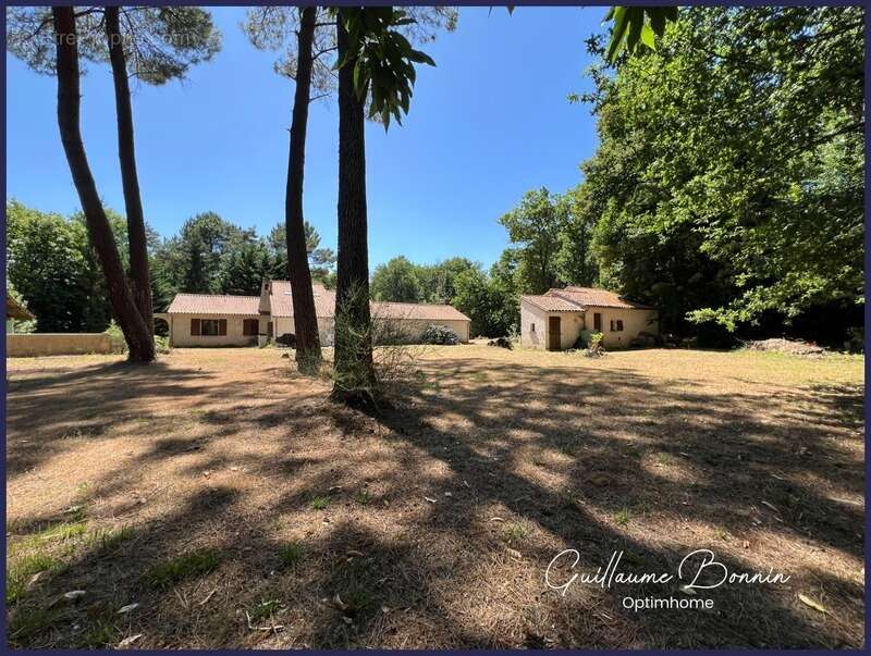 Maison à SCORBE-CLAIRVAUX