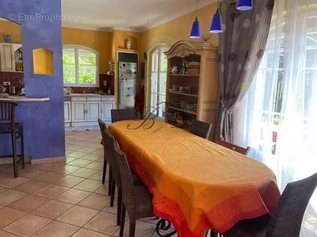 Exclusivité vente Belle bastide provençale à la Bastidonne 84120 - photo 5