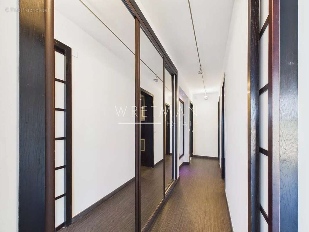 Appartement à LE CANNET