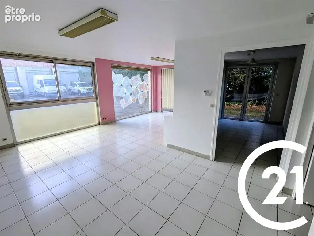 Commerce 56 m² à vendre à Romans-Sur-Isere (26100) - photo 3