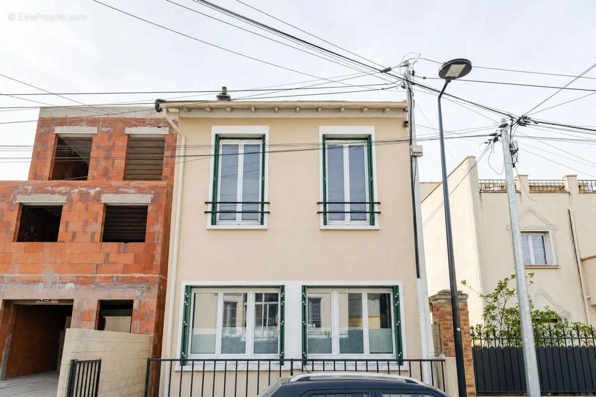 Maison lumineuse 3 pièces avec jardin privatif - photo 10