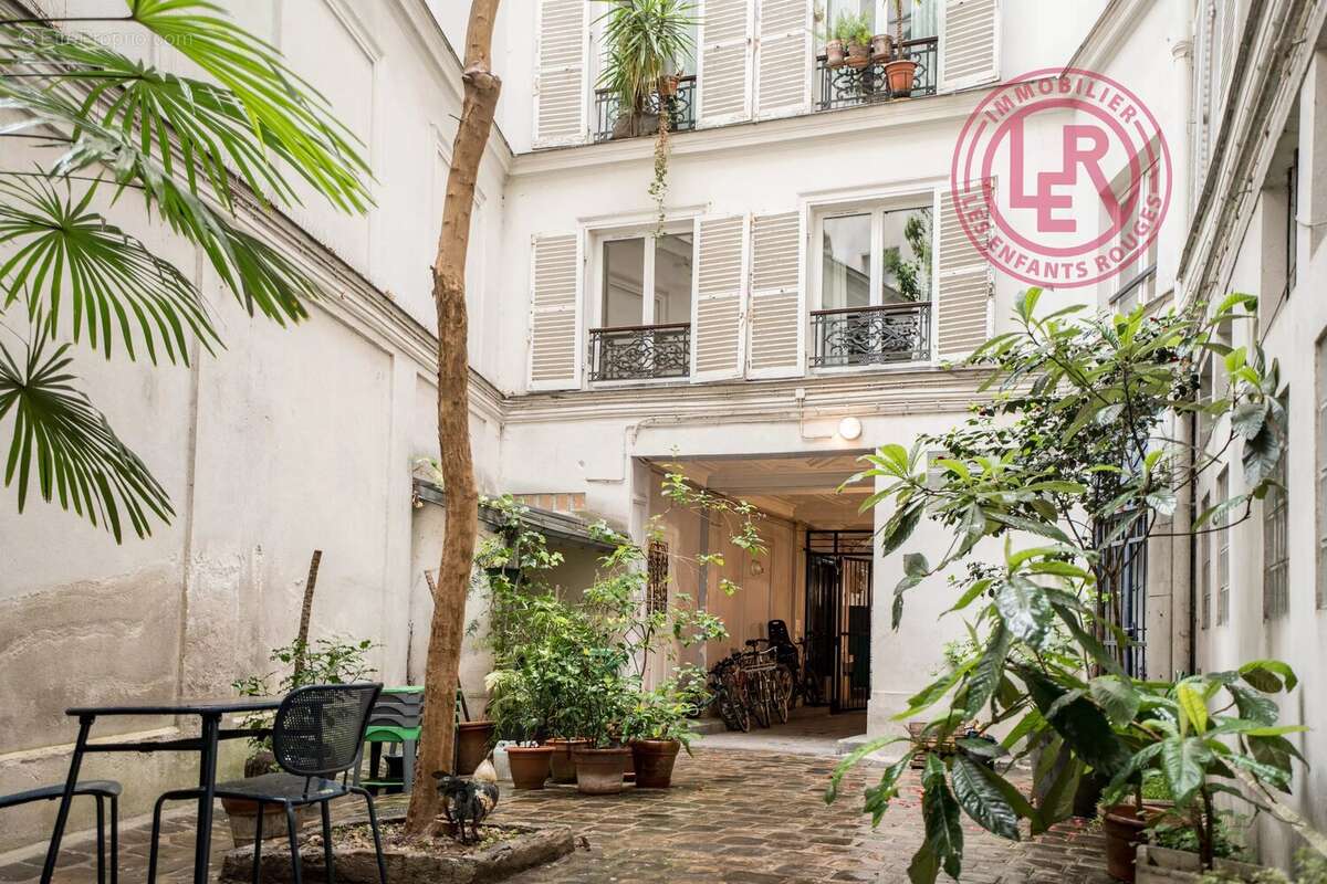 Appartement à PARIS-10E