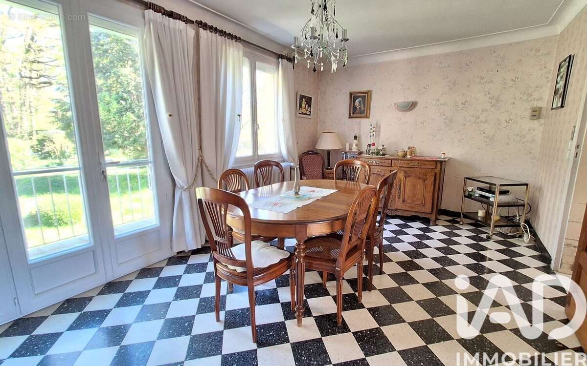 Photo 3 - Maison à LE COUDRAY