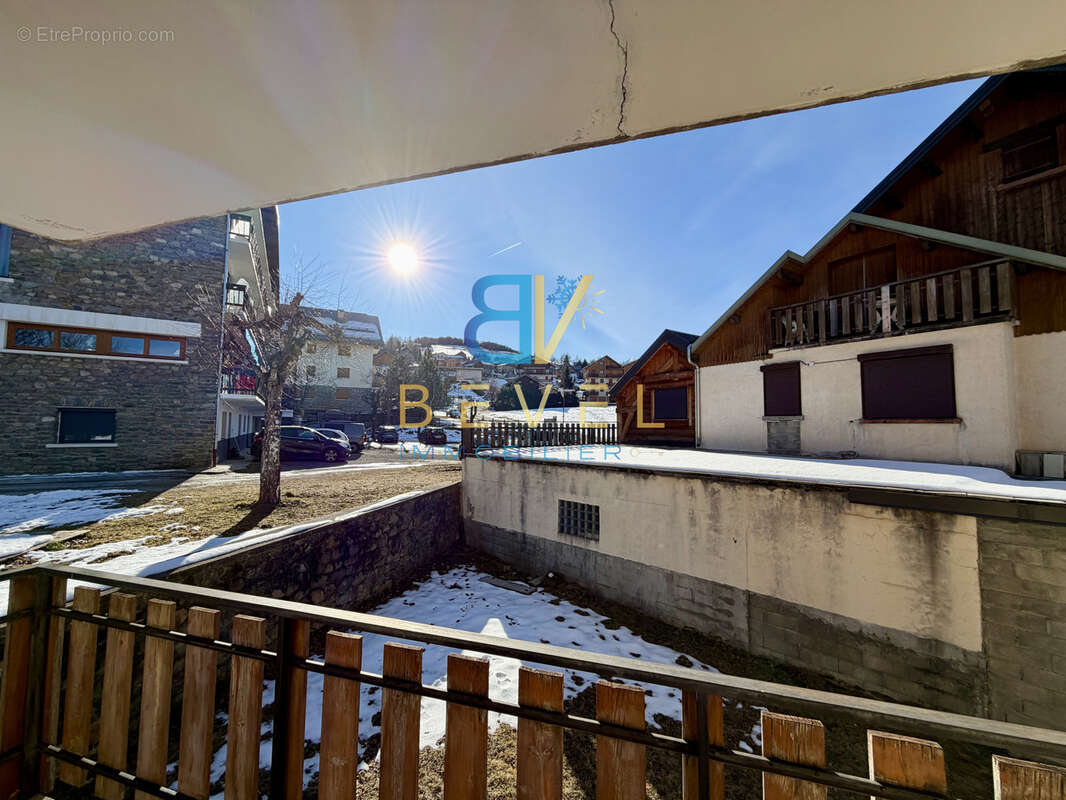 Appartement à ALBIEZ-MONTROND