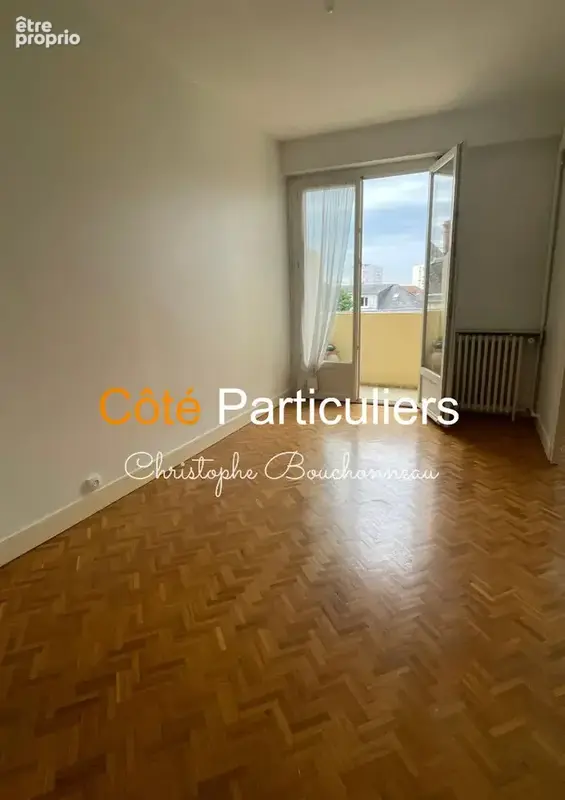 Appartement coeur de ville avec balcon et cave - photo 4