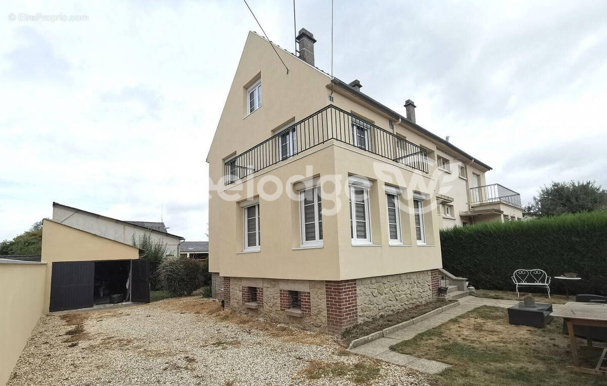 Maison à GOURNAY-EN-BRAY