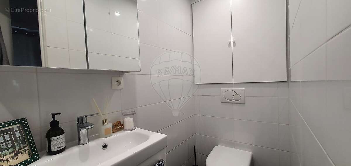 Appartement à PARIS-14E