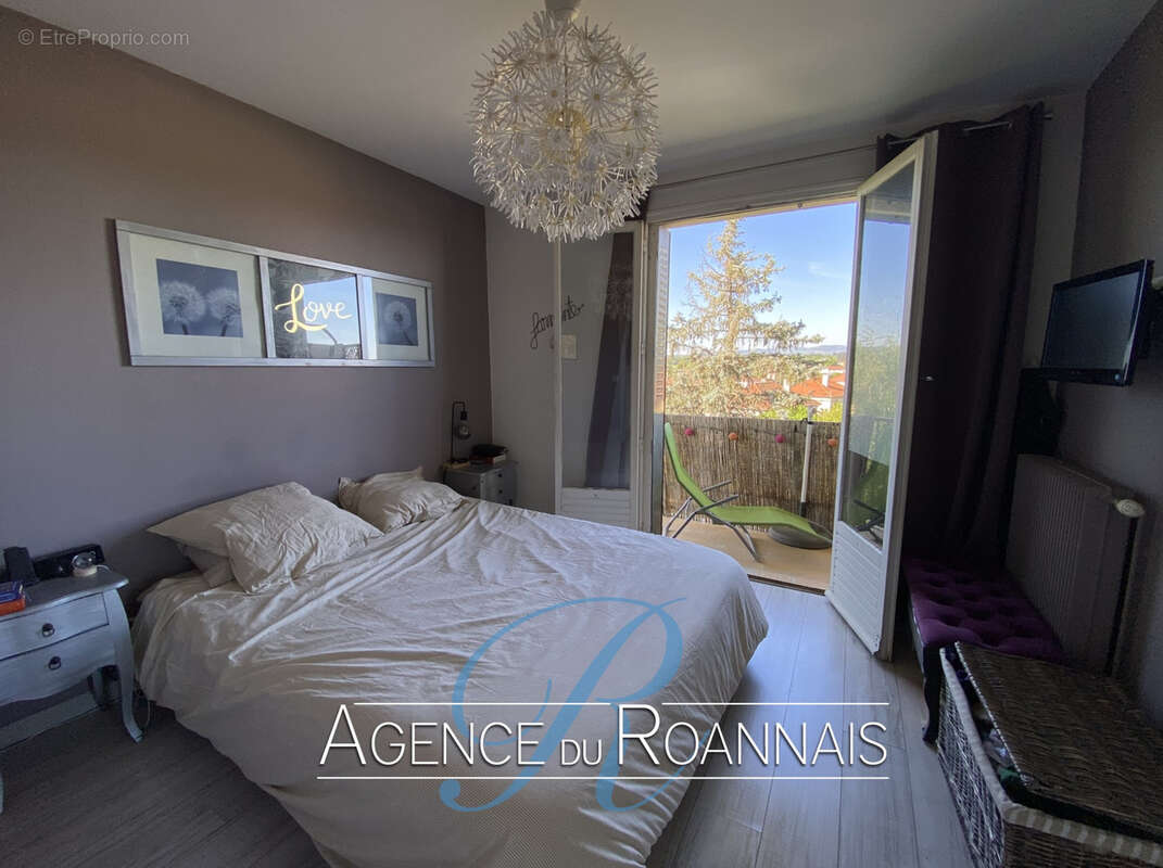 Appartement à LE COTEAU