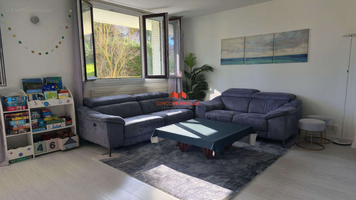 Appartement à BOUGIVAL