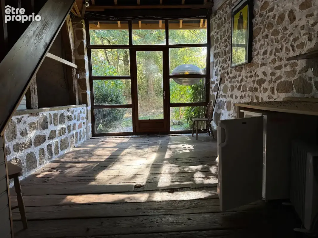 Auv 1193 : Maison au calme avec gîte, puits, beau terrain 5.340m2 - photo 12