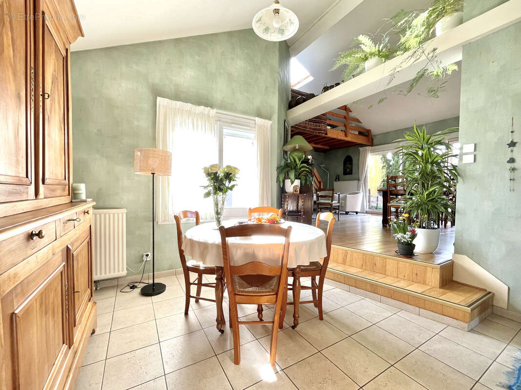 Maison à HEROUVILLE-SAINT-CLAIR