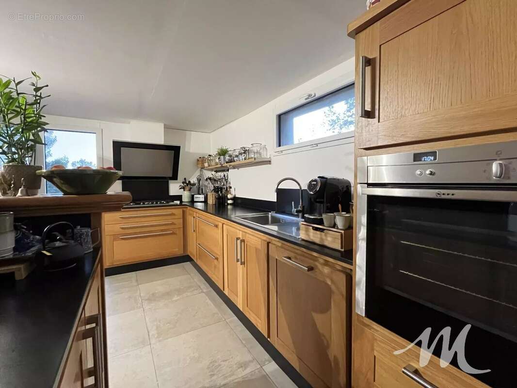 Maison à SAINT-MAXIMIN-LA-SAINTE-BAUME