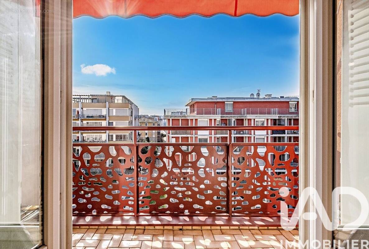 Photo 1 - Appartement à VILLEURBANNE