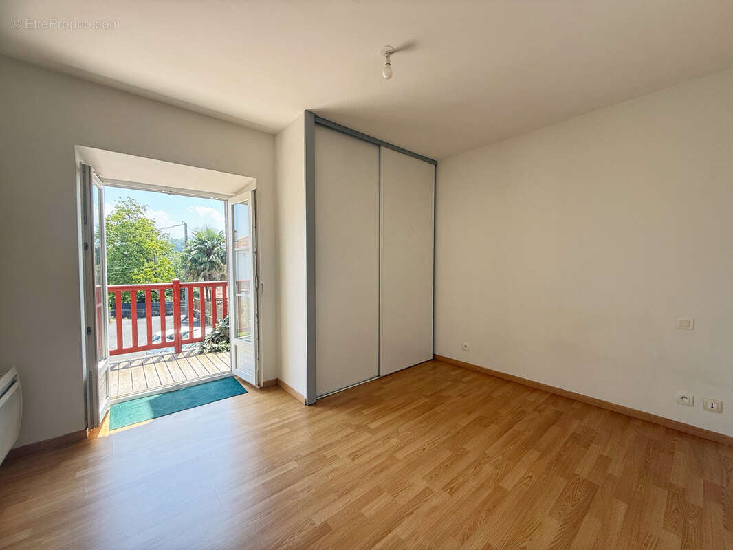 Appartement T3 avec balcon et place de parking - photo 10