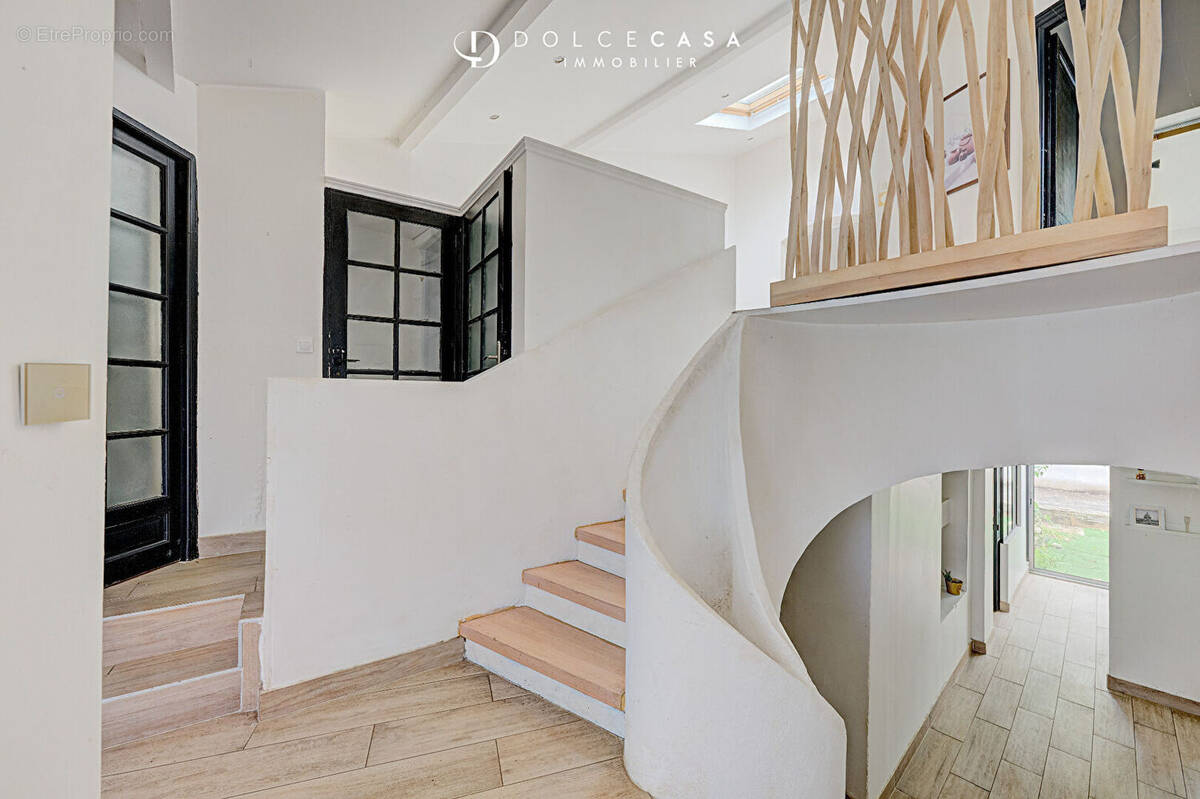 Maison à CHAMPIGNY-SUR-MARNE