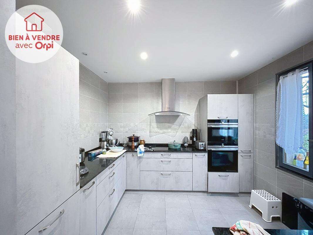 Maison à SERAINCOURT