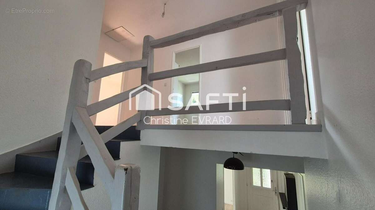 Photo 7 - Maison à SAINT-GERMAIN-LES-ARPAJON