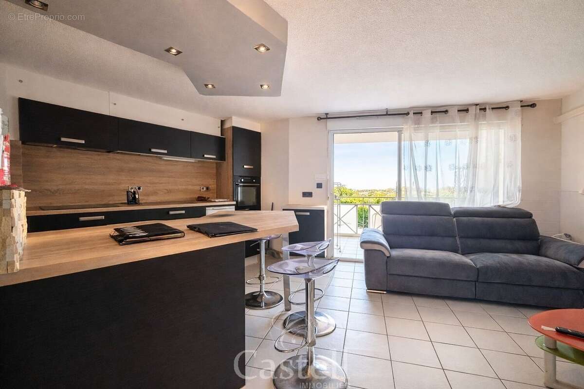 Appartement à VIAS