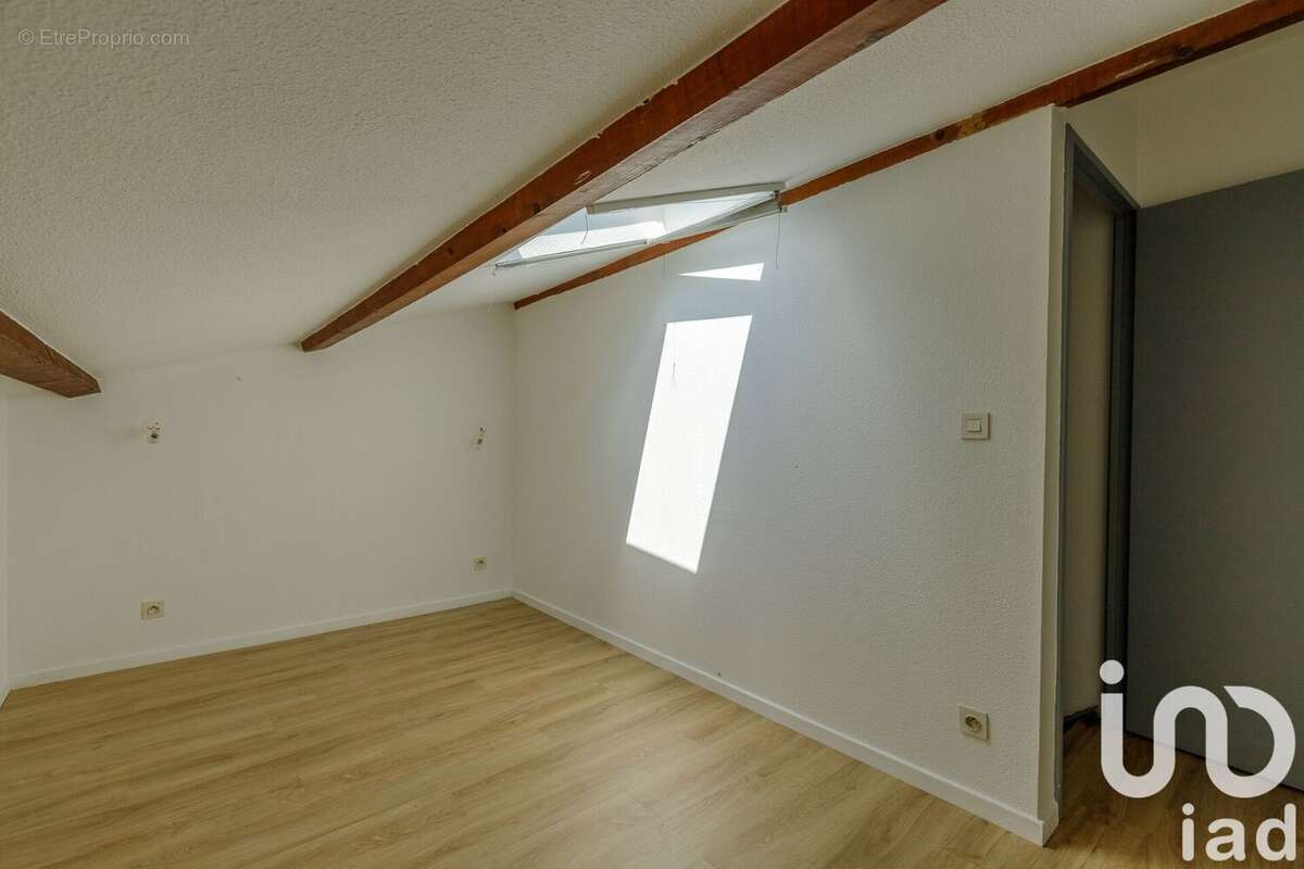 Maison 111 m² à Saint-Felicien  - photo 3