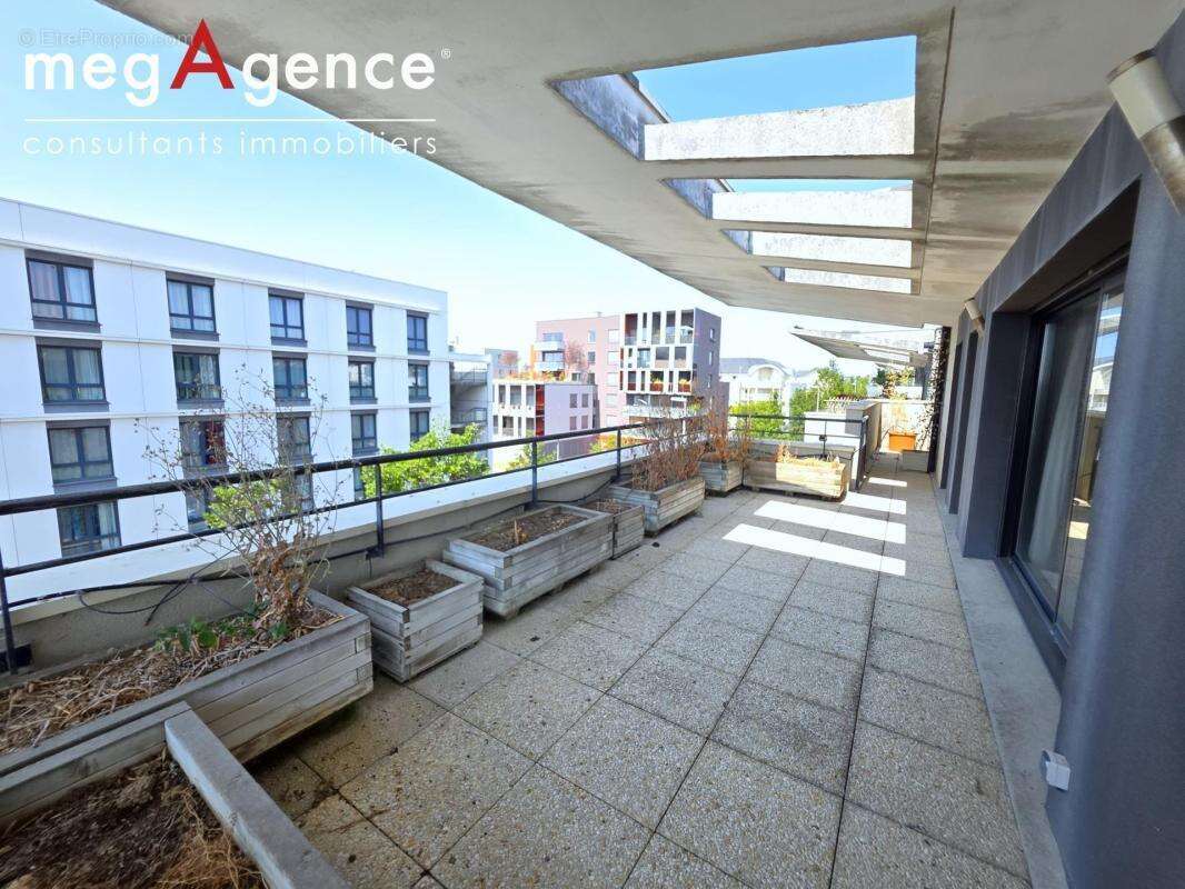 Caen mémorial – dernier étage, 127 m2  – superbe appartement duplex t4  avec terrasse - photo 15