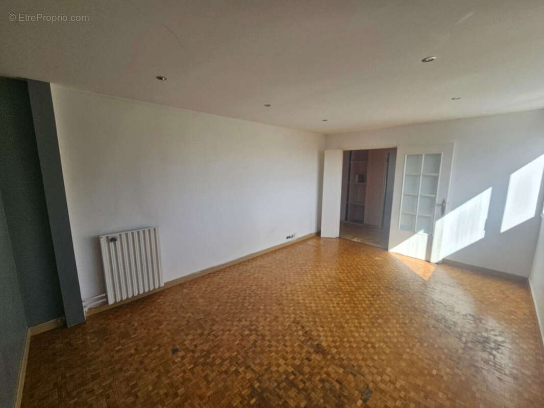 Appartement à JOINVILLE-LE-PONT